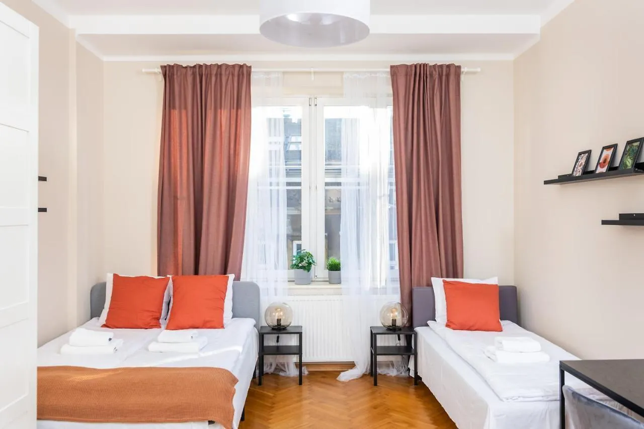 Spacious Apartment Around The Food Market - 5' To The Market Square - By Upstairs Krakow